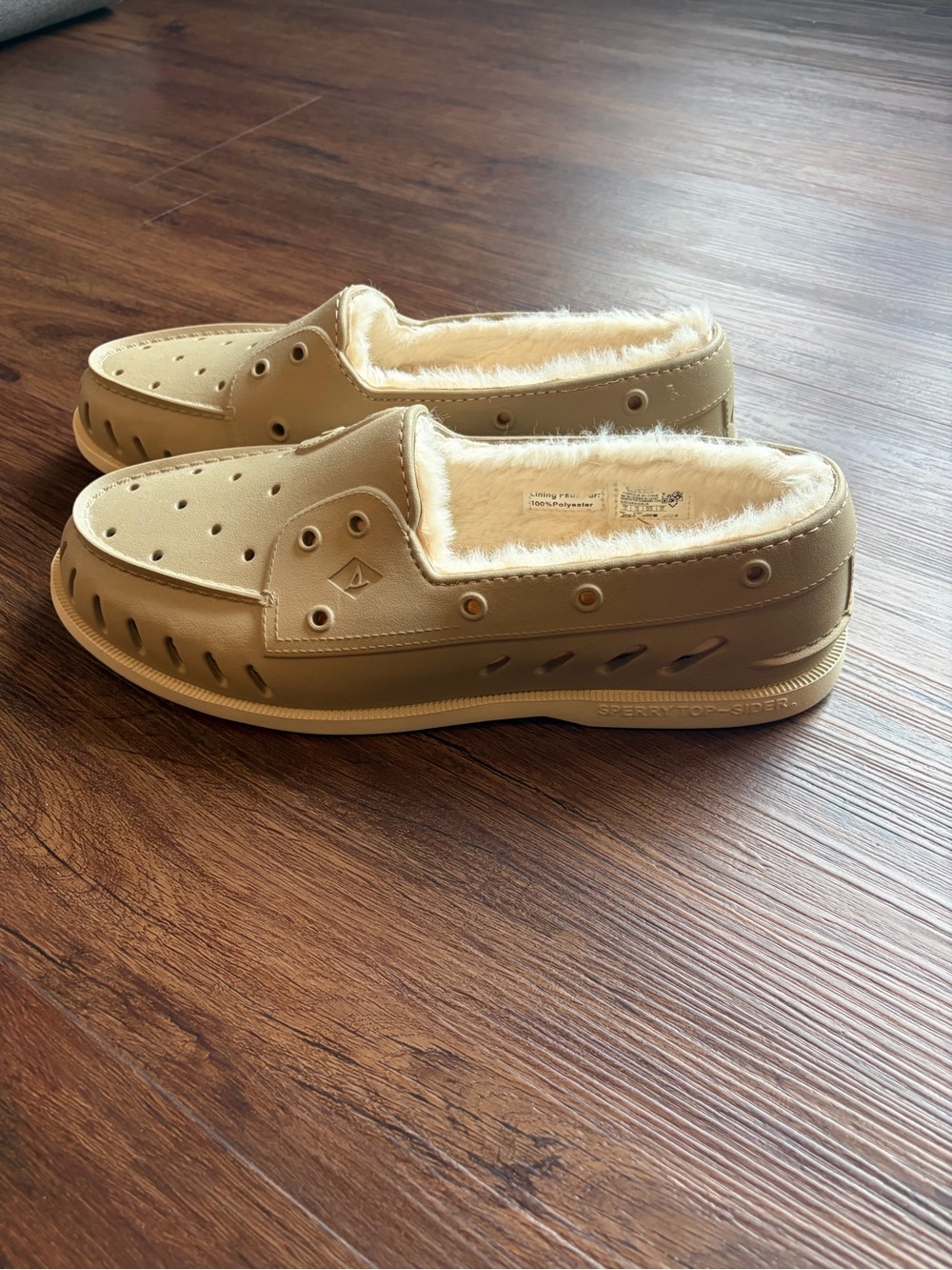 Sperry Cream Faux-Fur Lined Slip-On Size 13 Brand New Unworn
